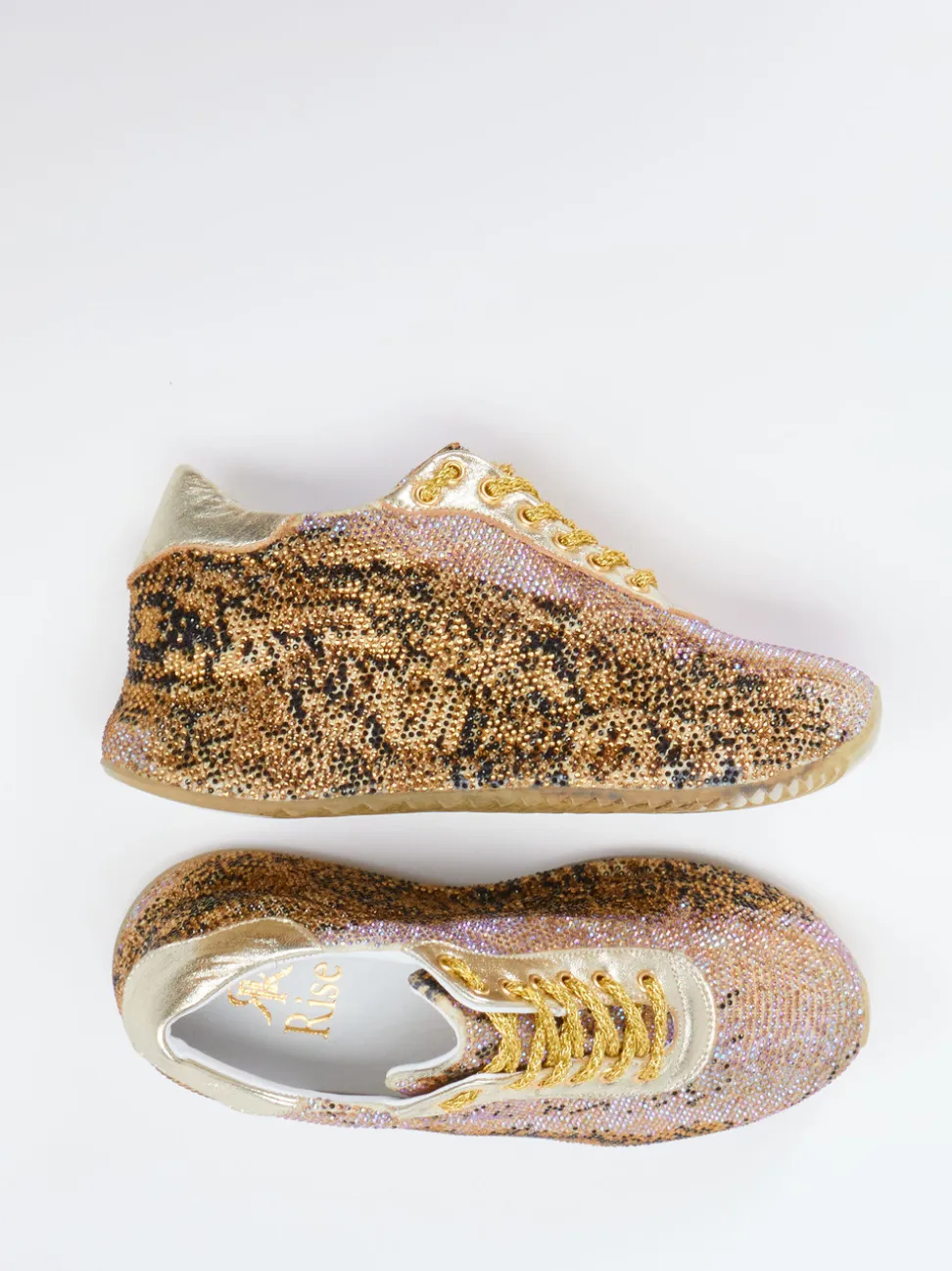 Rise – Sneaker aus Metallicleder mit Strass in Gold