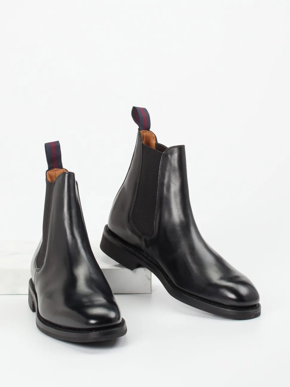 Sanders and Sanders – Chelsea Boots aus Kalbleder schwarz