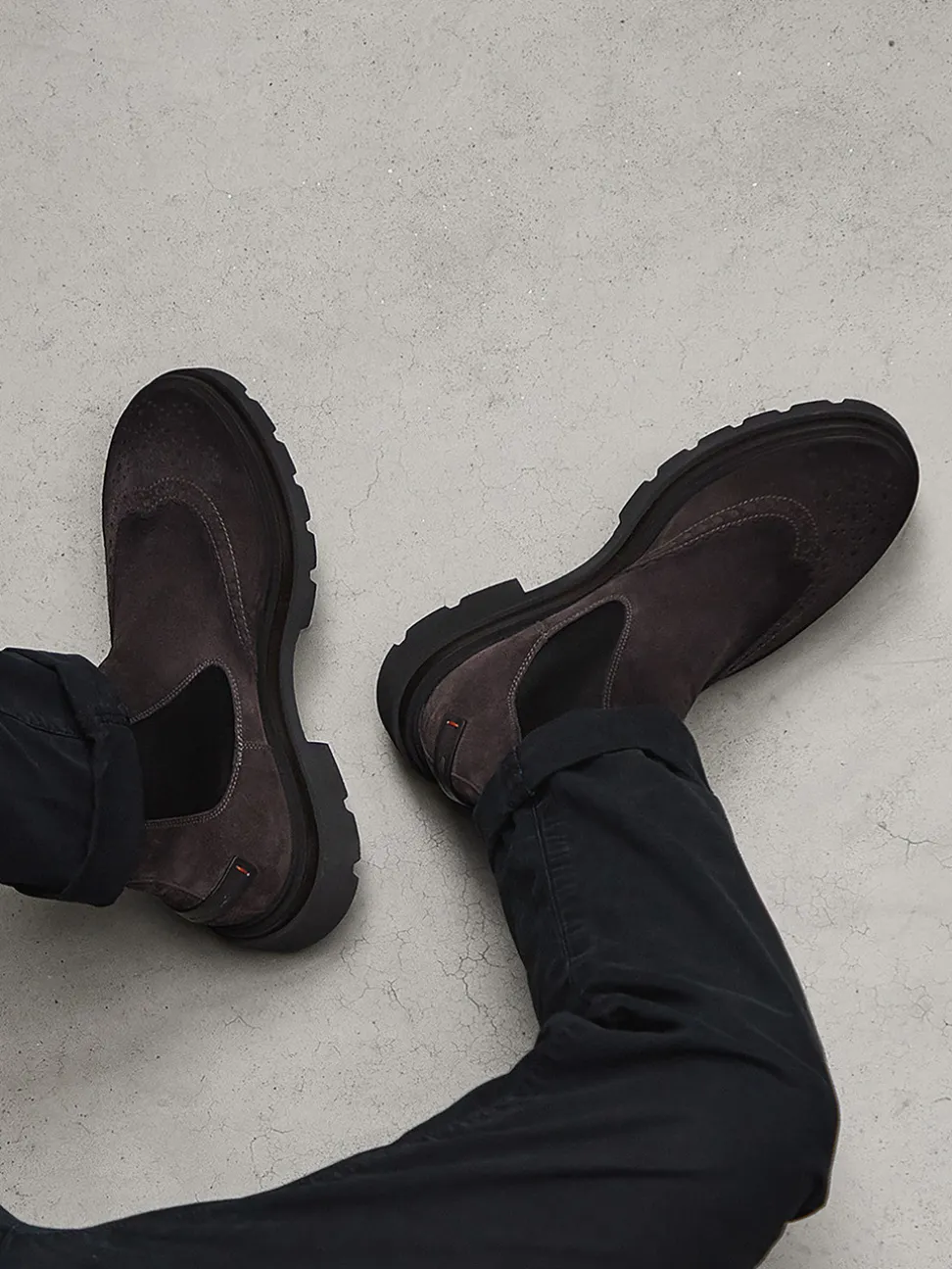 Santoni – Chelsea Boots aus Veloursleder dunkelgrau