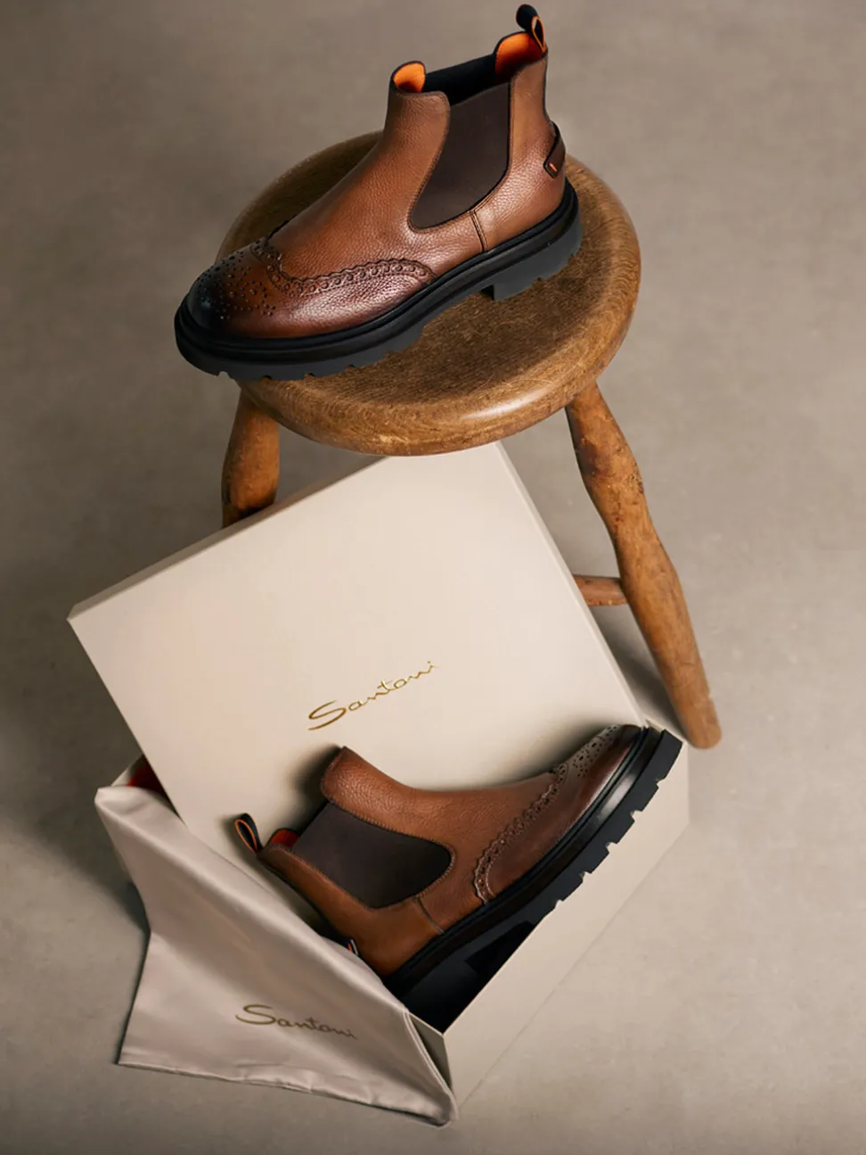 Santoni – Chelsea Boots aus Hirschleder Braun