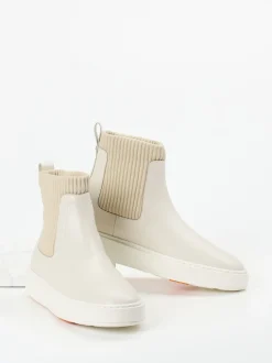 Santoni – Chelsea Stiefelette aus Kalbleder cremeweiß