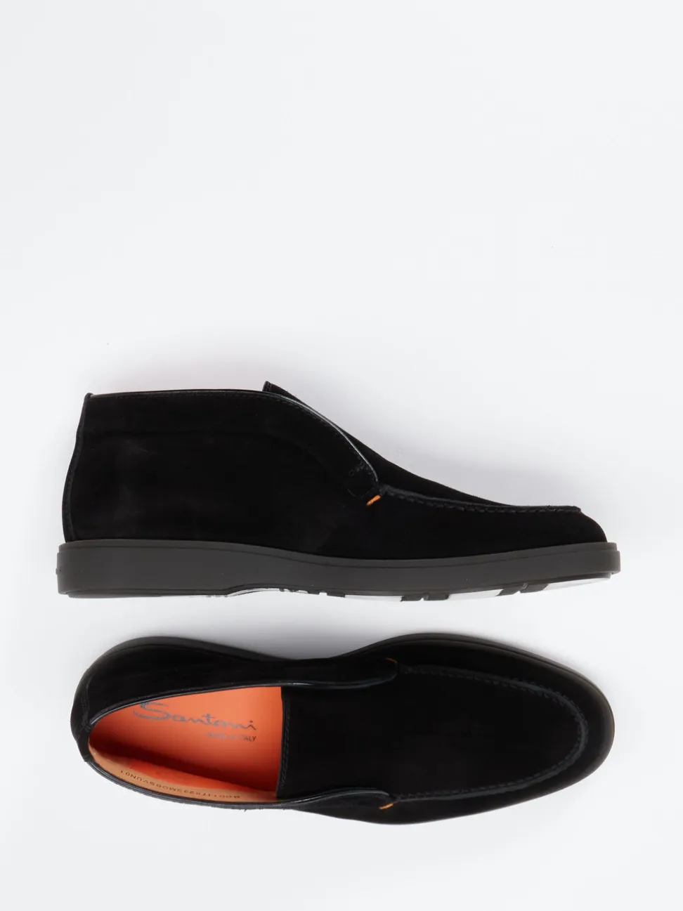 Santoni – Chukka Boots aus Veloursleder Schwarz