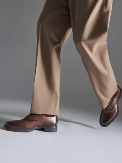 Santoni – Oxford-Schnürschuh aus Kalbleder cognacbraun