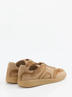 Santoni – Sneaker aus Veloursleder in Sandbeige