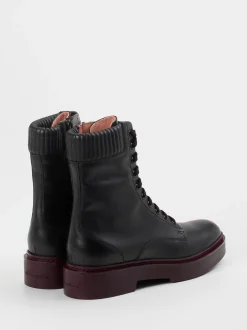 Schnürstiefelette