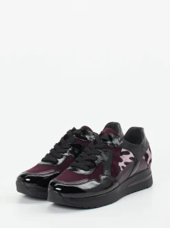 Semler – Komfort-Sneaker aus Lackleder in Brombeer