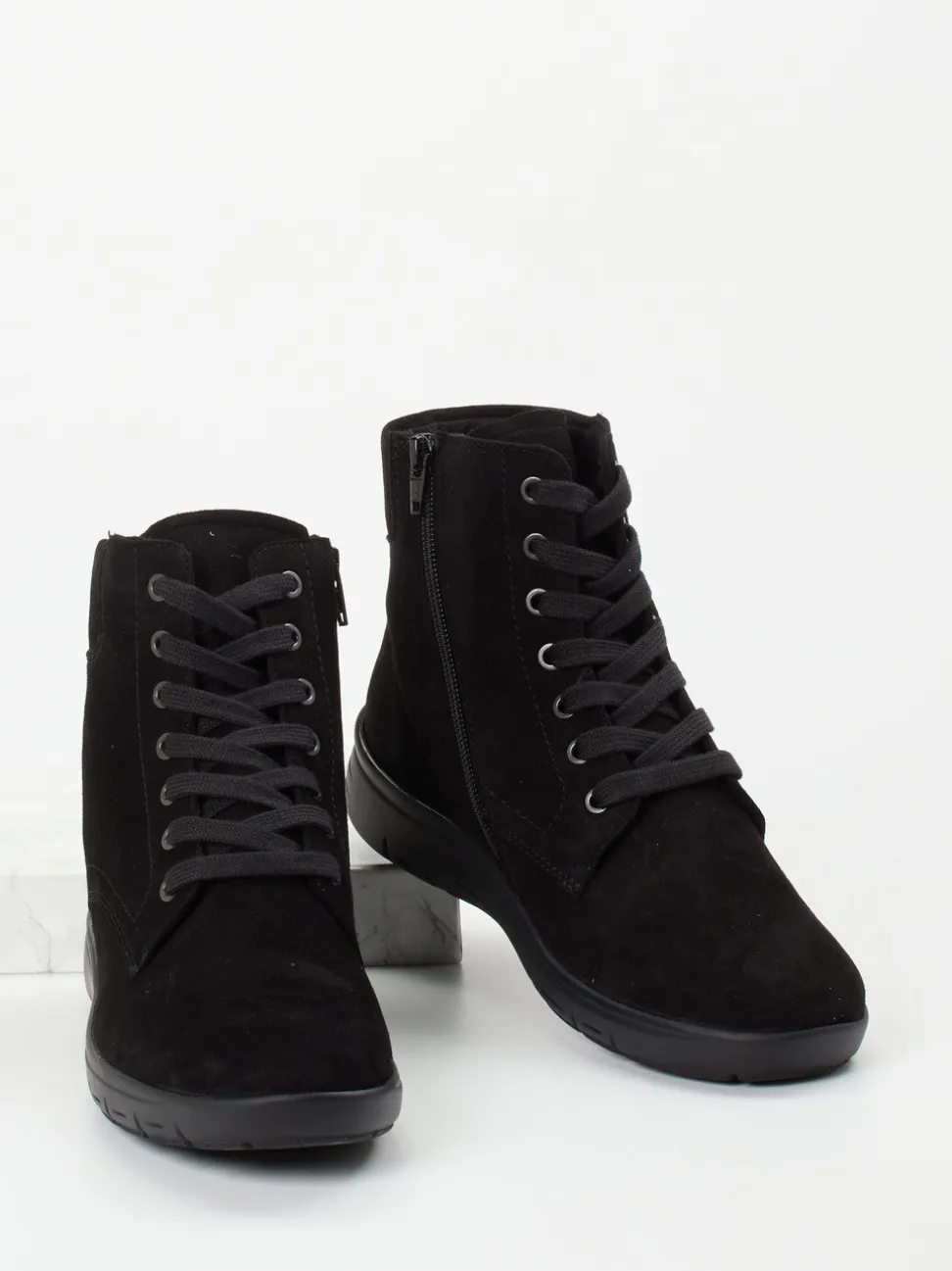 Semler – Schnürboots aus Veloursleder schwarz