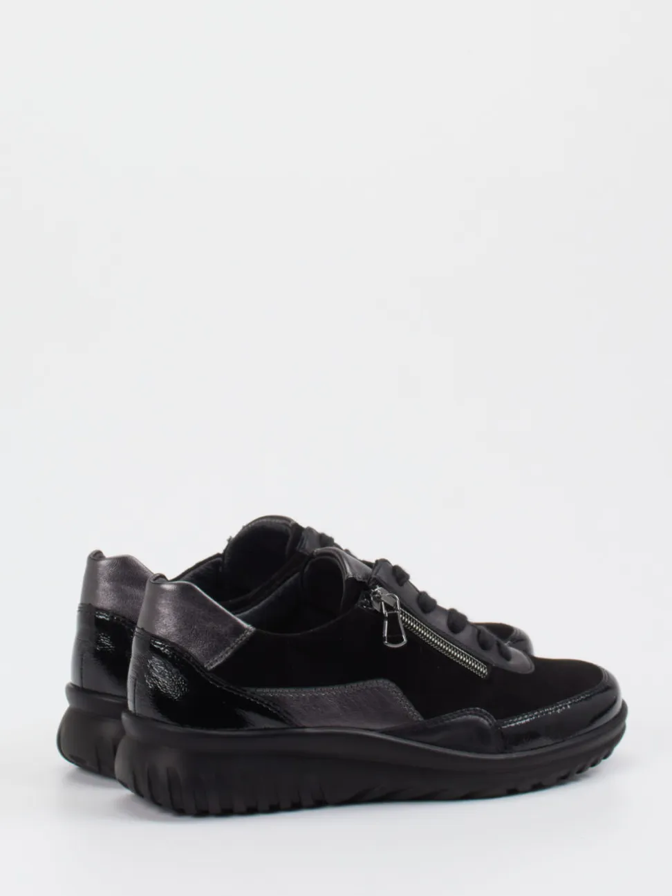 Semler – Schnürschuh aus Veloursleder Schwarz