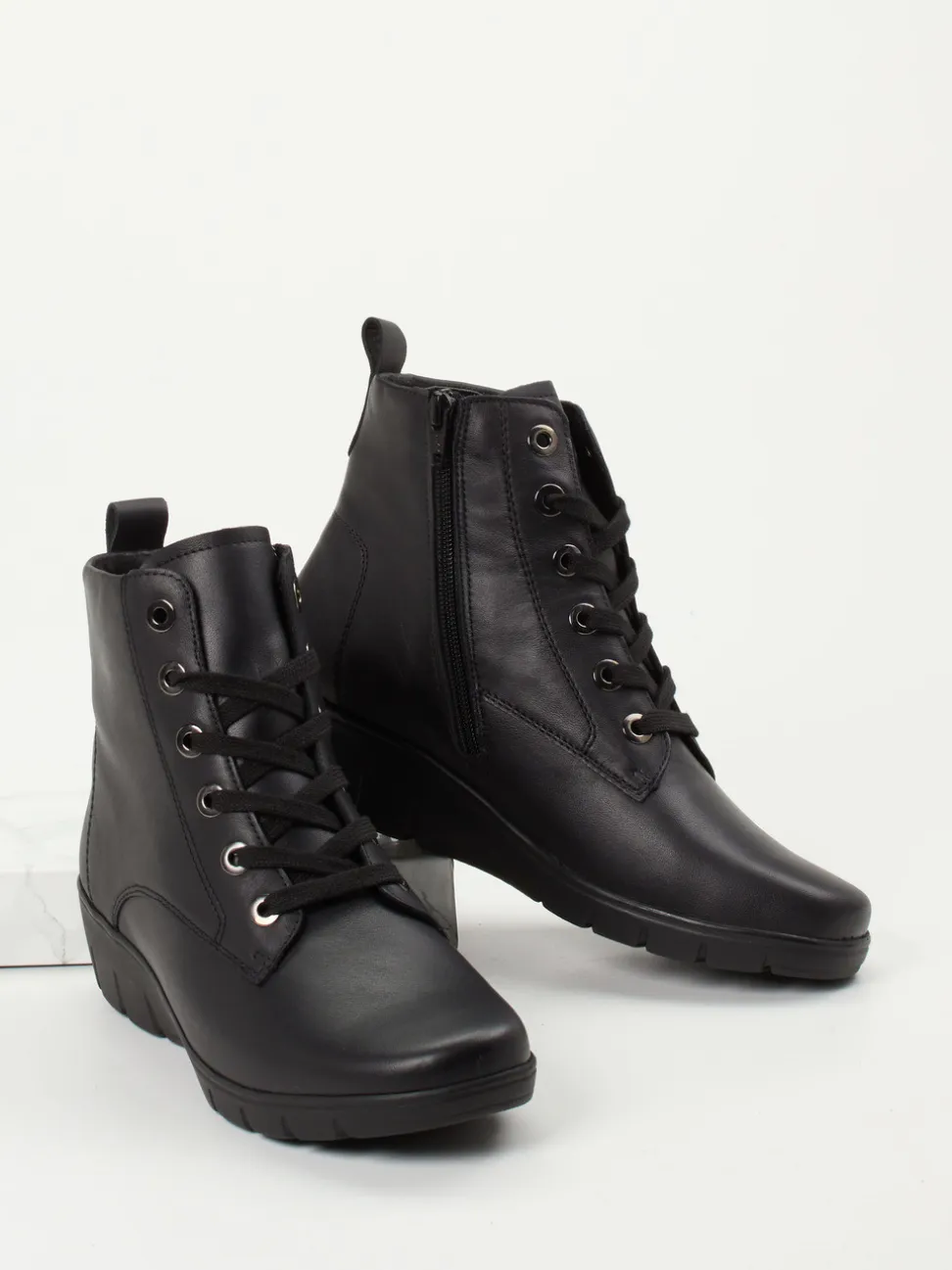 Semler – Schnürstiefelette aus Kalbleder schwarz