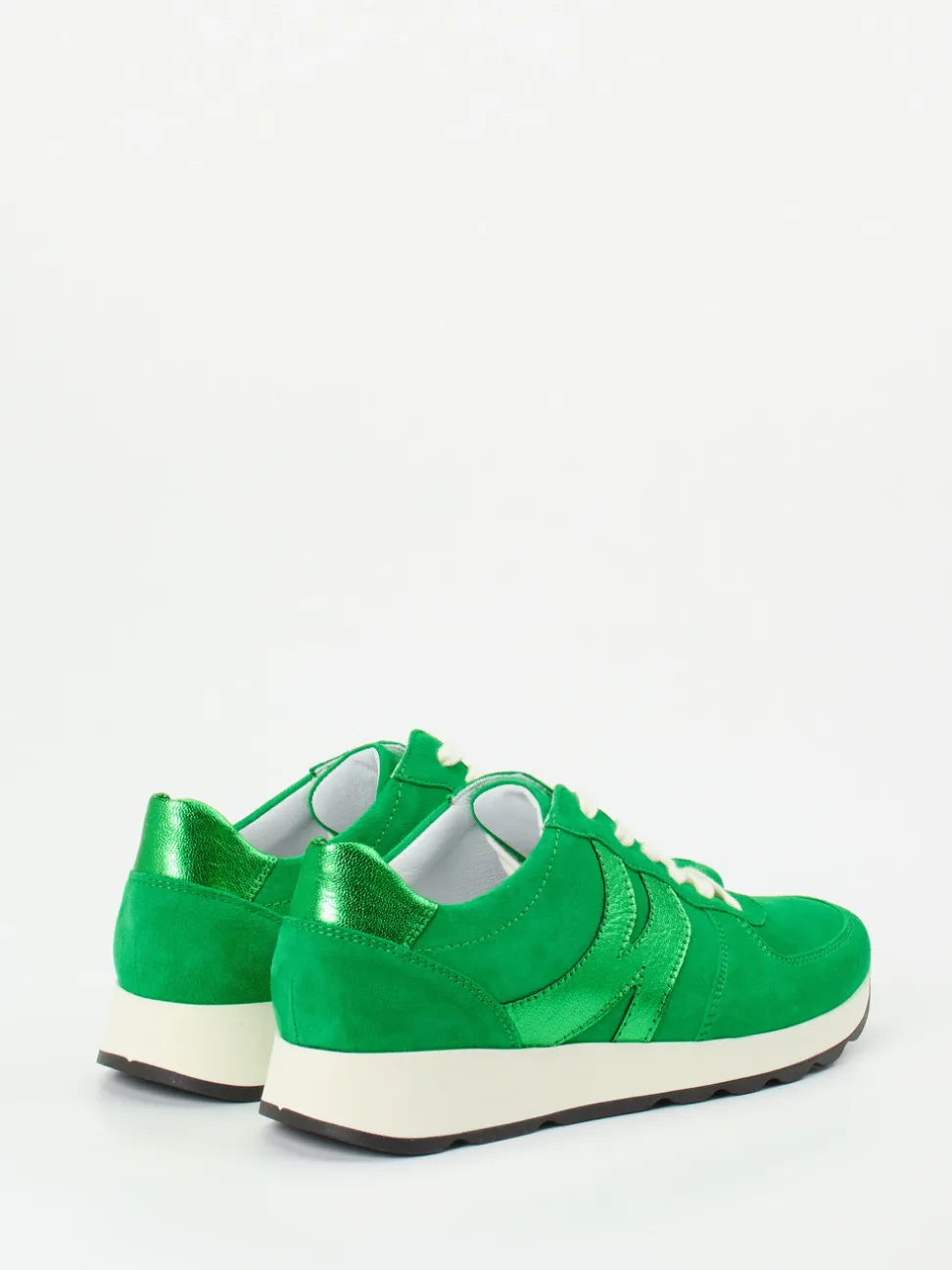 Semler – Sneaker aus Veloursleder in Smaragdgrün