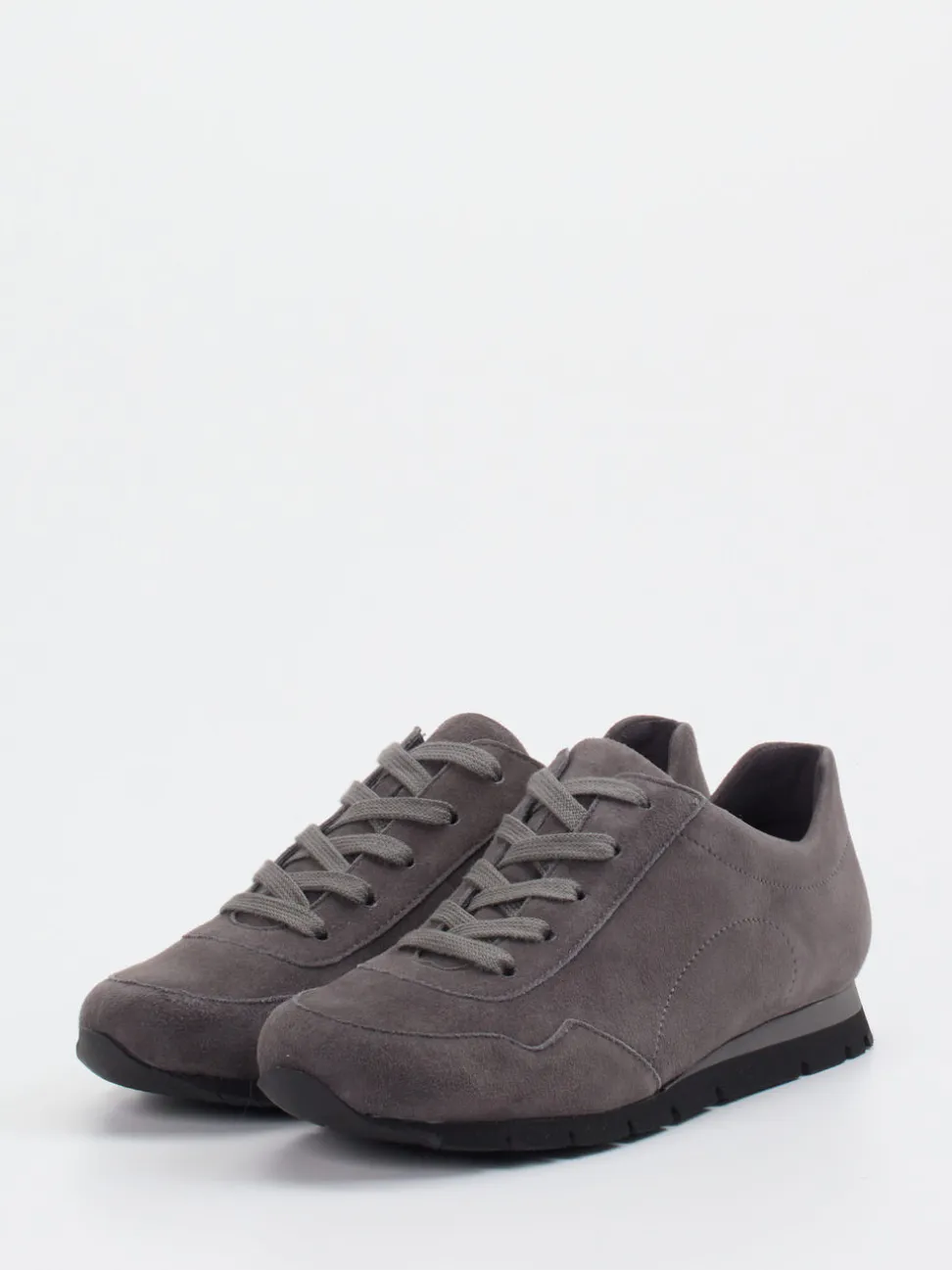 Semler – Sneaker aus Veloursleder in Grau