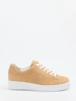 Semler – Sneaker aus Veloursleder in Beige