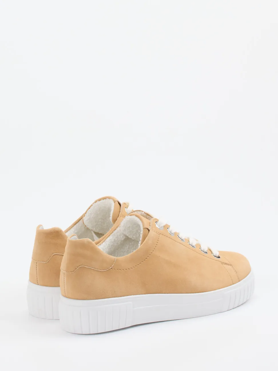 Semler – Sneaker aus Veloursleder in Beige