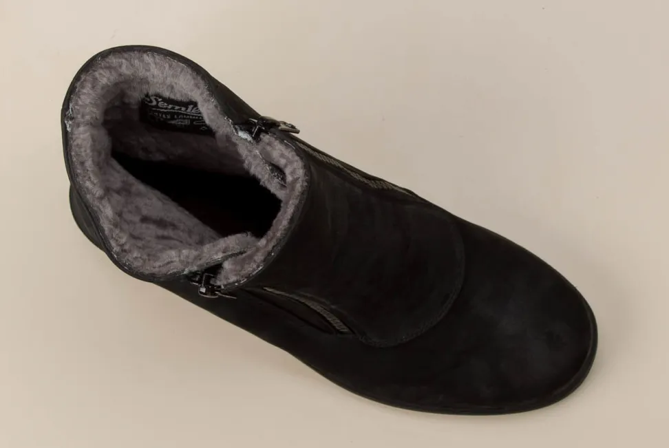 Semler – Stiefelette aus Nubukleder schwarz