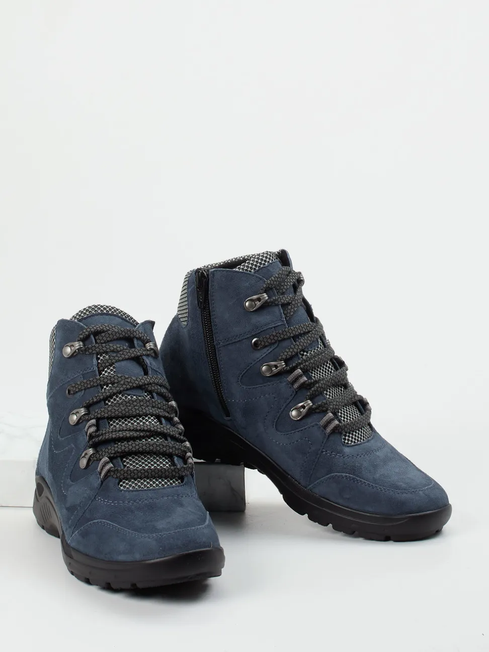 Semler – Stiefelette aus Veloursleder Dunkelblau