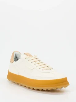 Shoto – Sneaker aus Büffelleder in Cremeweiß