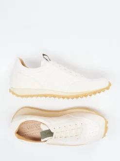 Shoto – Sneaker aus Känguruleder in Cremeweiß