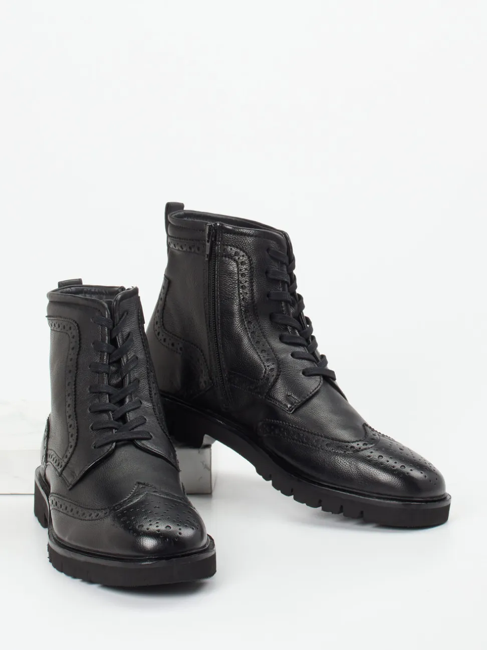 Sioux – Brogue-Boots aus Kalbleder schwarz