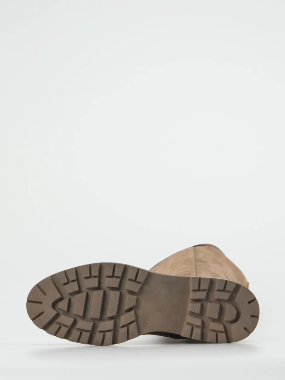 Sioux – Kniehohe Stiefel aus Nubukleder braun