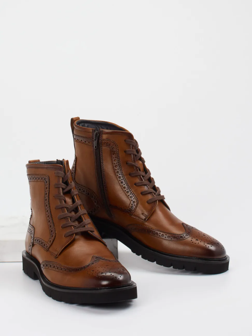 Sioux – Schnürboots aus Kalbleder mittelbraun