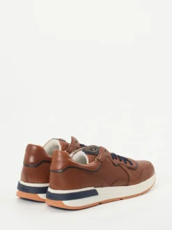 Sioux – Sneaker aus geprägtem Leder in Braun