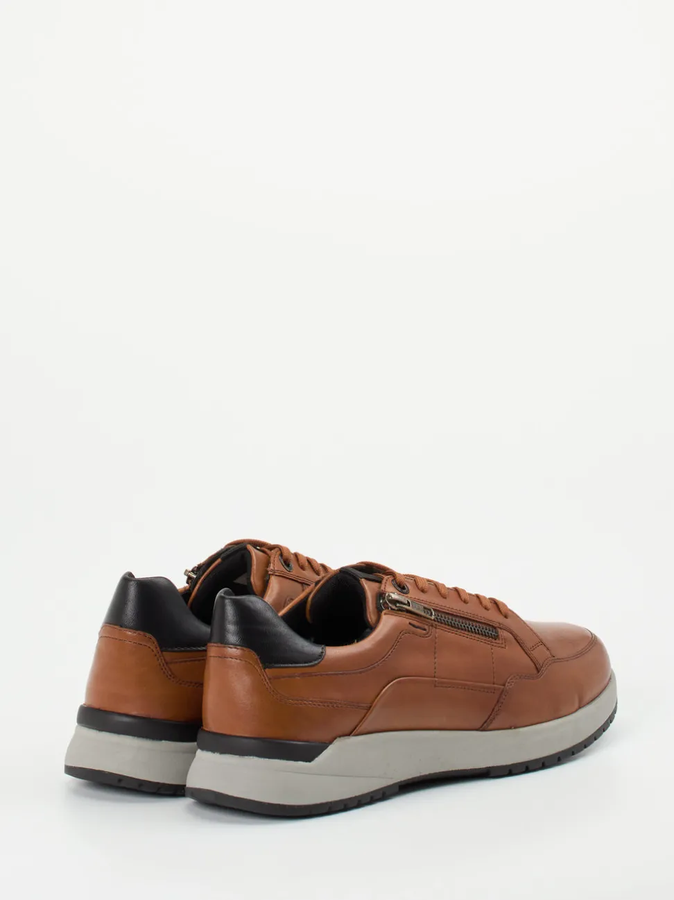 Sioux – Sneaker aus Kalbleder cognacfarben