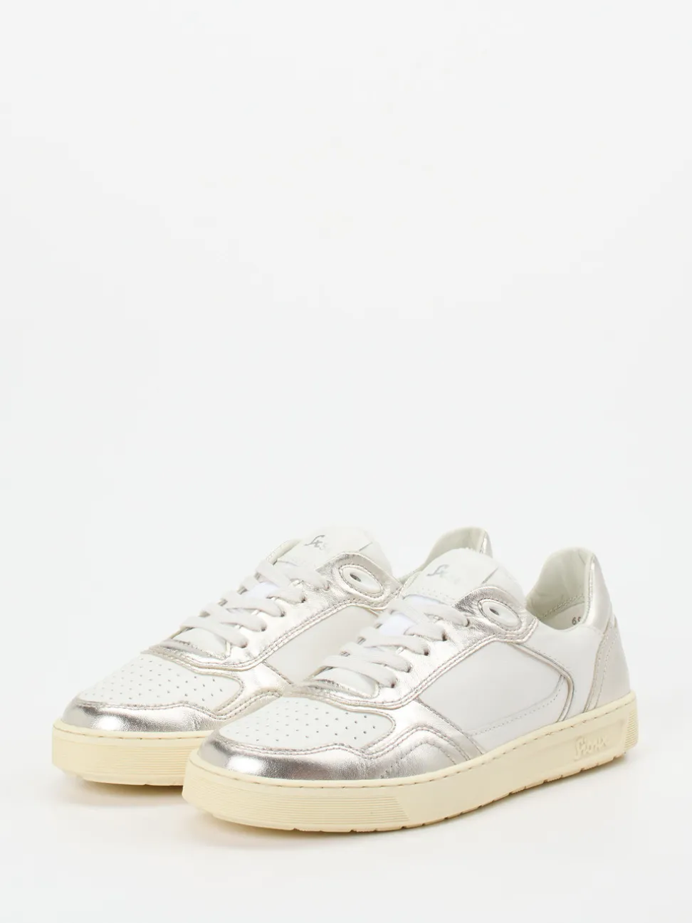 Sioux – Sneaker aus Kalbleder mit Metallic-Details