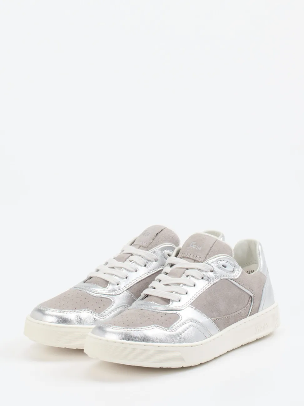 Sioux – Sneaker aus Veloursleder und Metallicleder silber