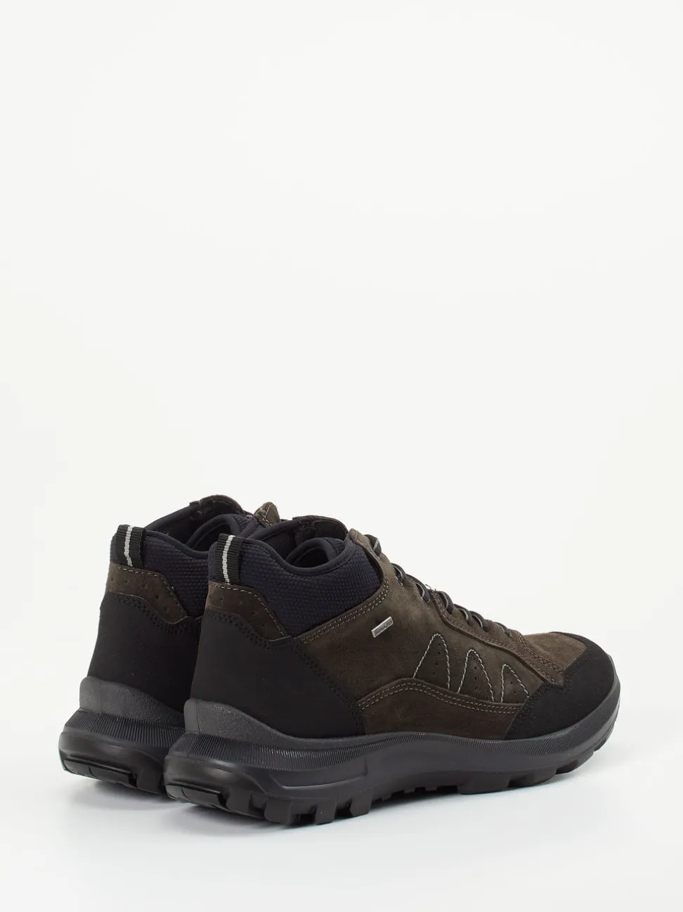 Sioux – Wanderschuhe aus Veloursleder Dunkelbraun