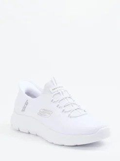 Skechers – Slip-On Sneaker aus Mesh-Textil weiß