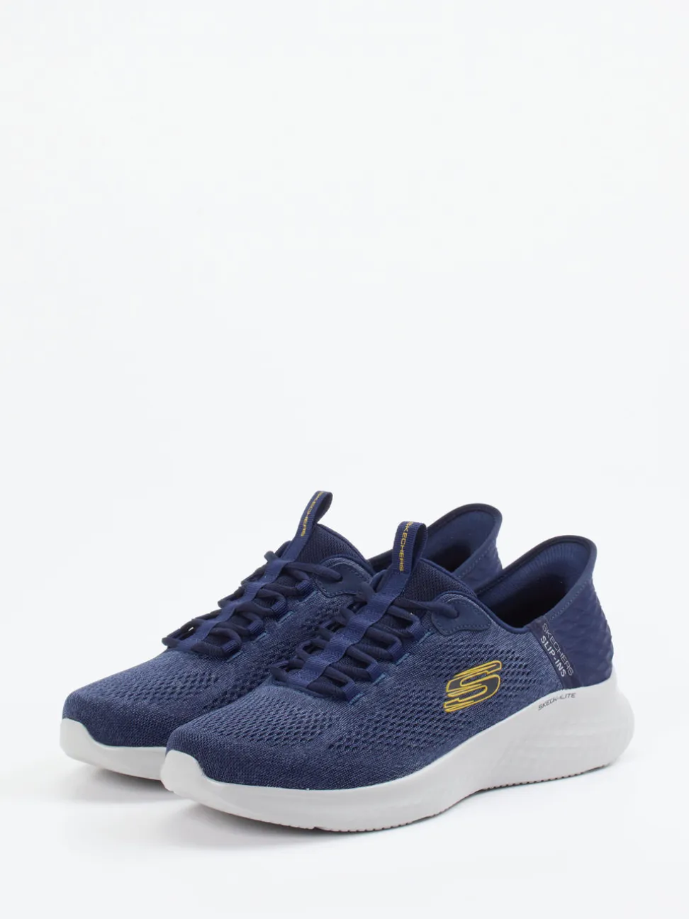 Skechers – Slip-On Sneaker aus Mesh-Textil marineblau
