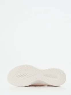Skechers – Slip-On Sneaker aus Textil in Cremeweiß