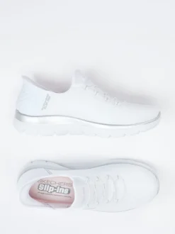 Skechers – Slip-On Sneaker aus Textilmesh Weiß