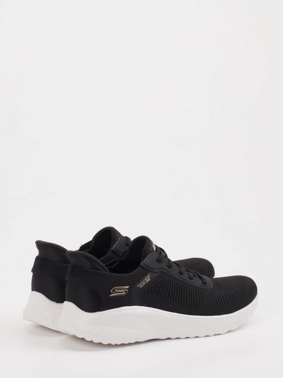 Skechers – Slip-On Sneaker aus Textil schwarz