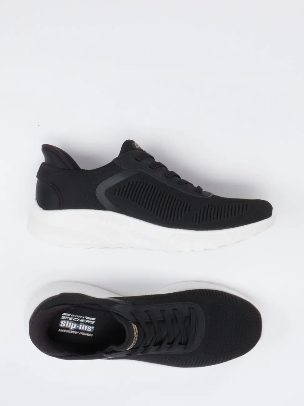 Skechers – Slip-On Sneaker aus Textil schwarz