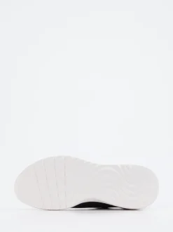 Skechers – Slip-On Sneaker aus Textil schwarz