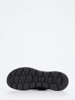 Skechers – Slip-On Sneaker aus Textil Schwarz