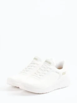Skechers – Slip-On Sneaker aus Textil in Offwhite