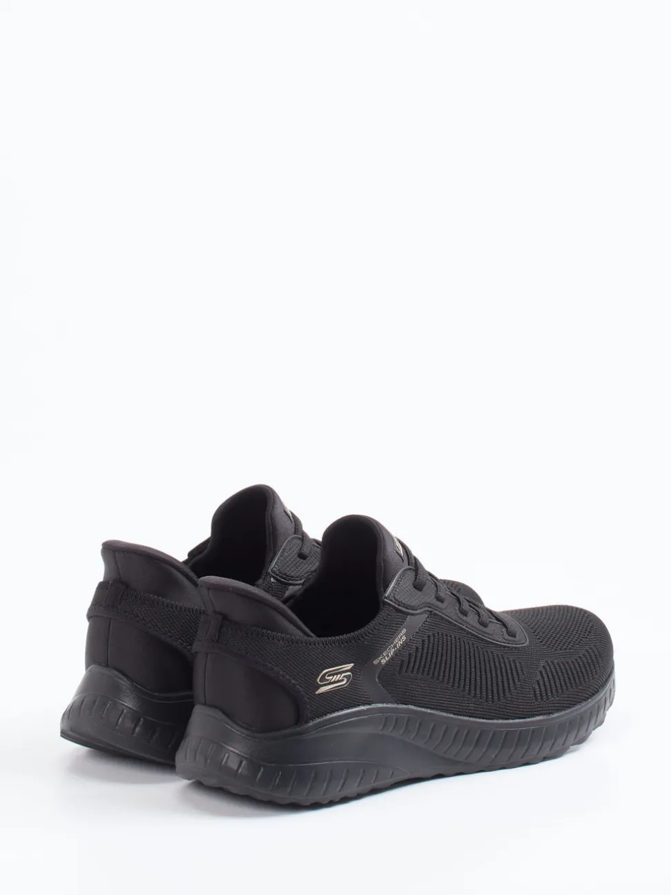 Skechers – Slip-On-Sneaker aus Textil schwarz