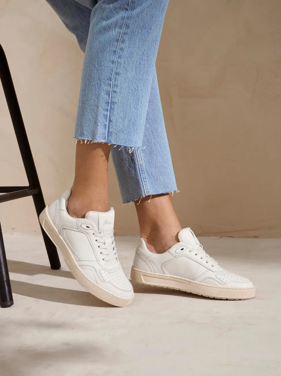 Sneaker