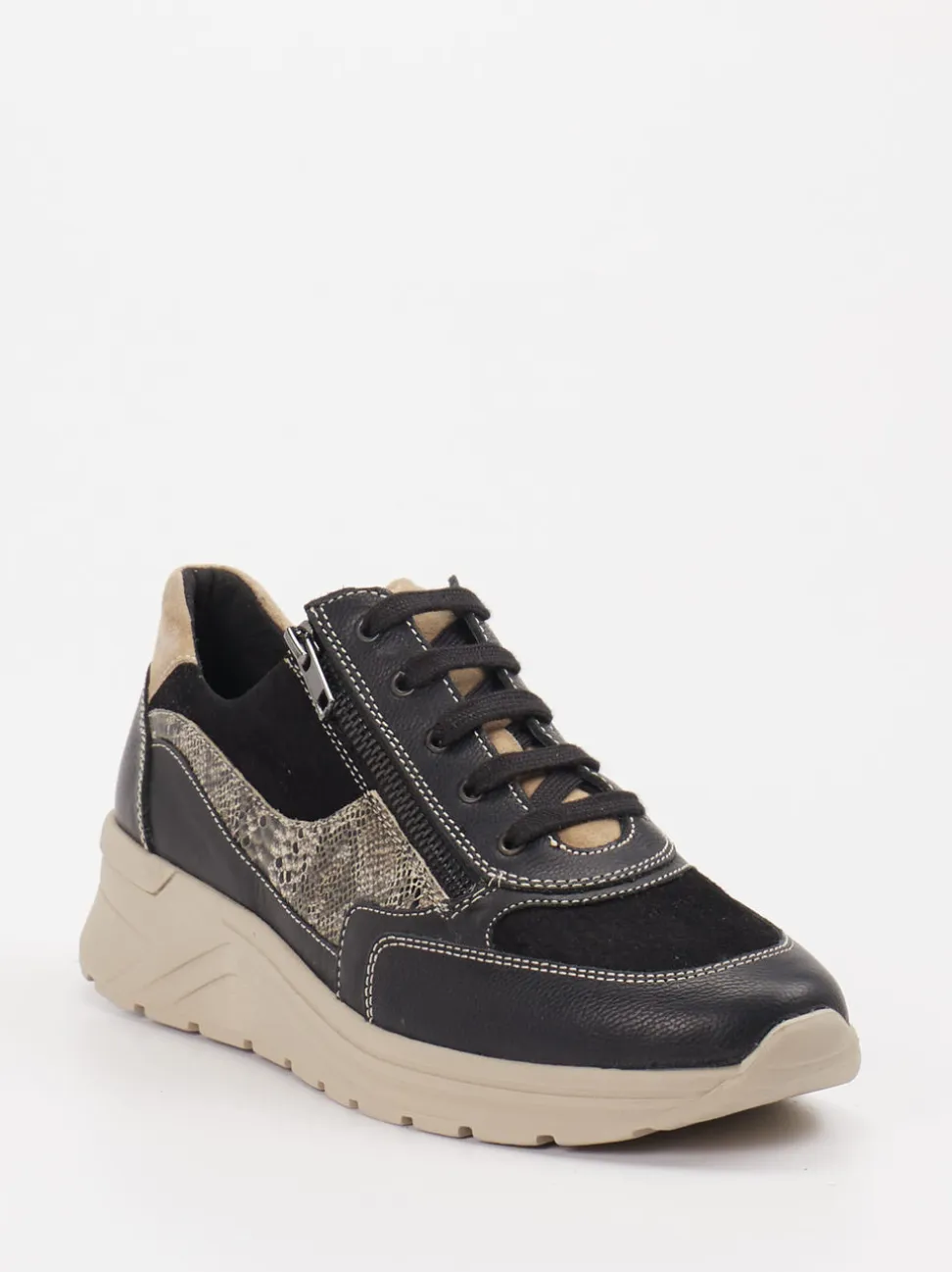 Solidus – Komfort-Sneaker aus Leder schwarz