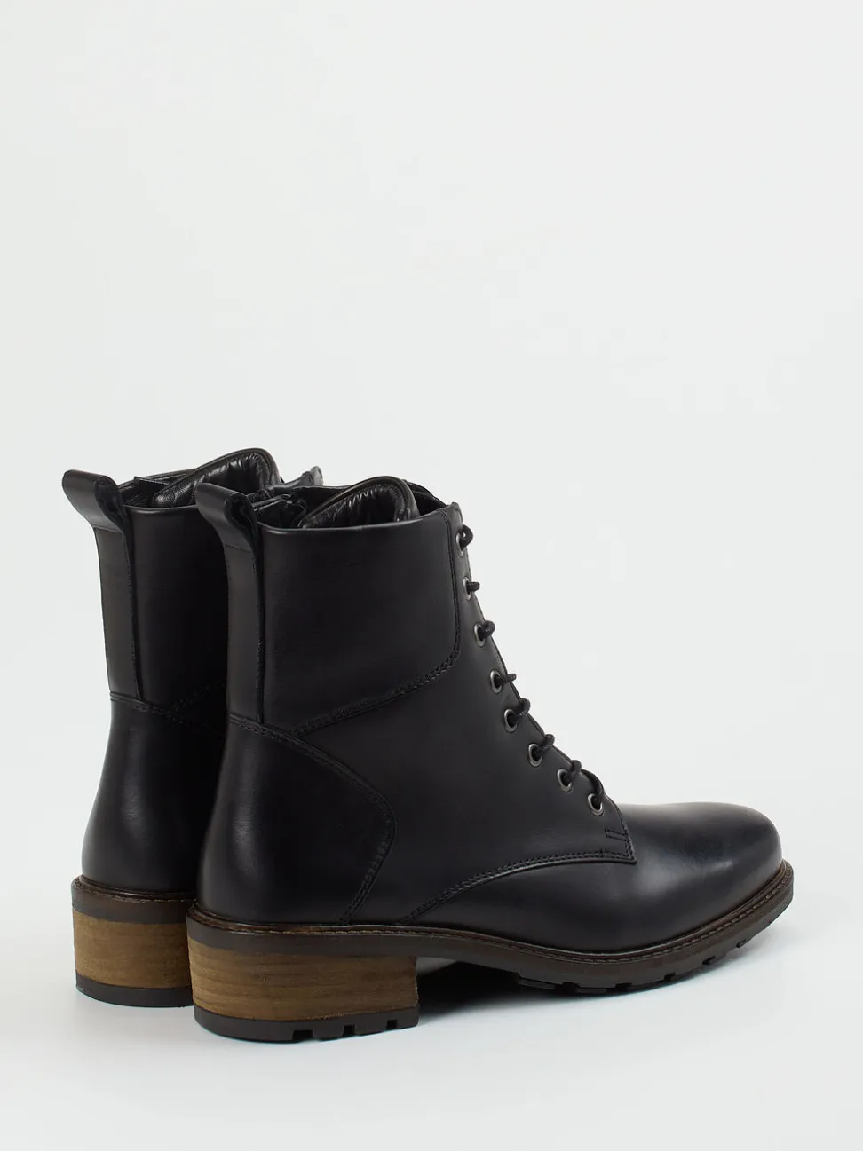 Solidus – Schnürboots aus Kalbleder in Schwarz