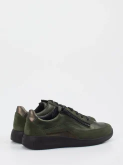 Solidus – Sneaker aus Leder in Olivgrün