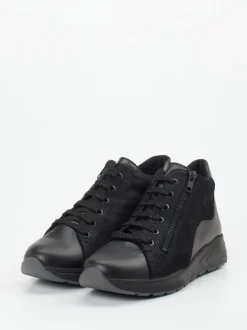 Solidus – Stiefelette aus geprägtem Leder schwarz