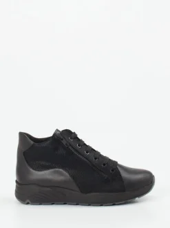 Solidus – Stiefelette aus geprägtem Leder schwarz