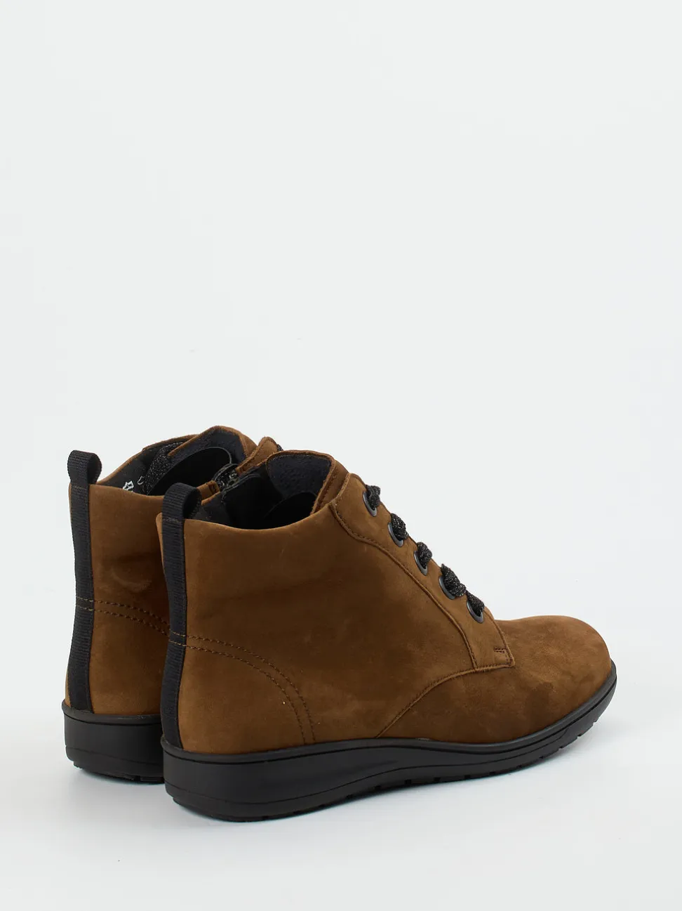 Solidus – Stiefeletten aus Nubukleder in Braun