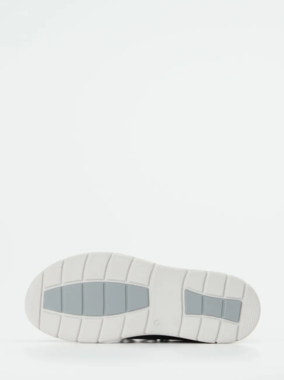 Stuppy – Komfort-Sneaker aus Stretchleder metallicblau