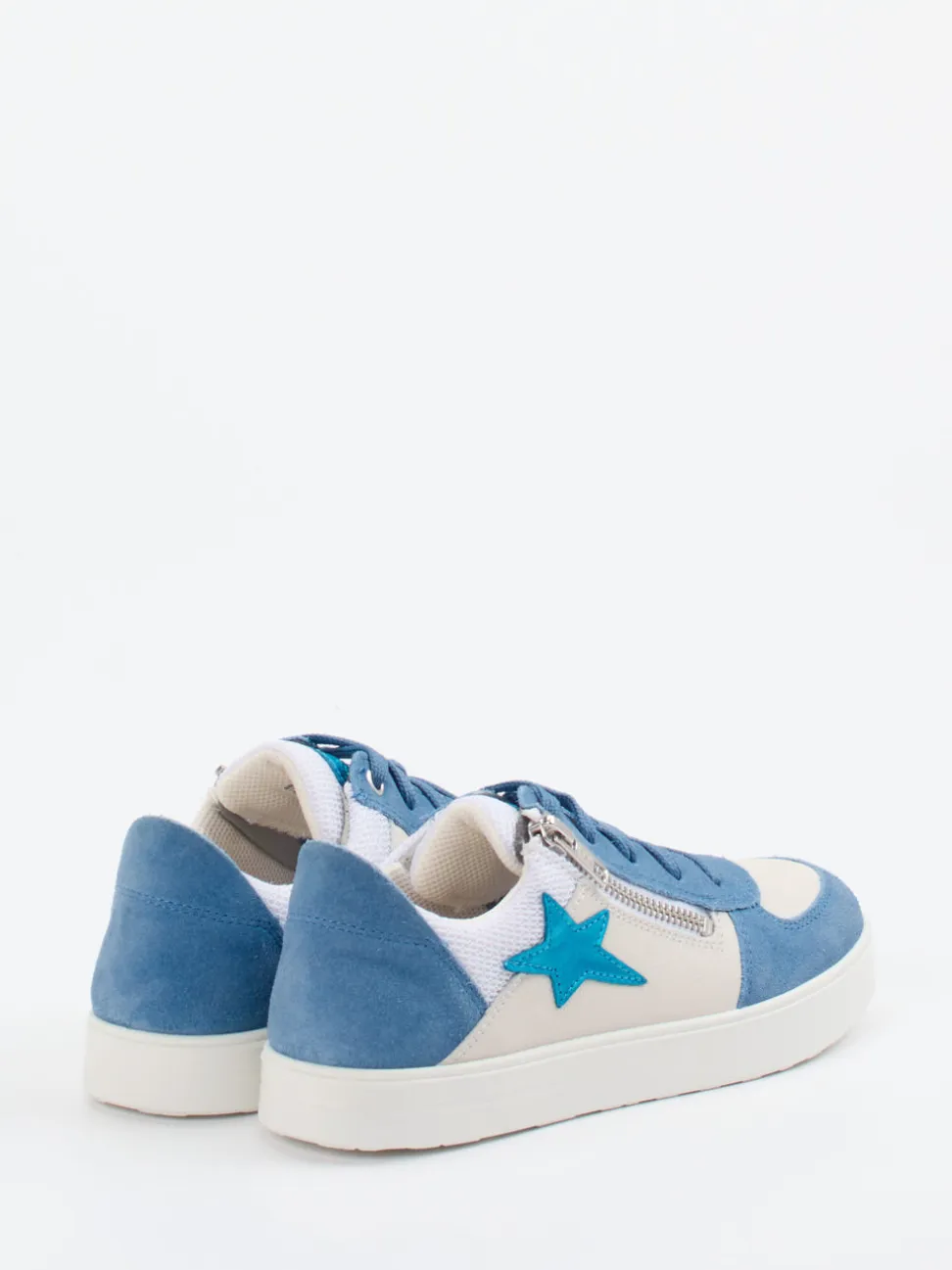 Superfit – Low-Top Sneaker aus Veloursleder cremeweiß