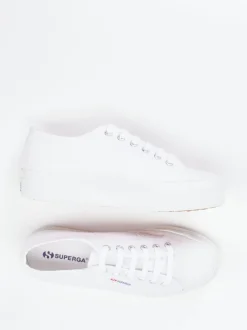 Superga – Canvas-Sneaker aus Textil in Weiß