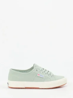 Superga – Canvas-Sneaker aus Textil in Salbeigrün